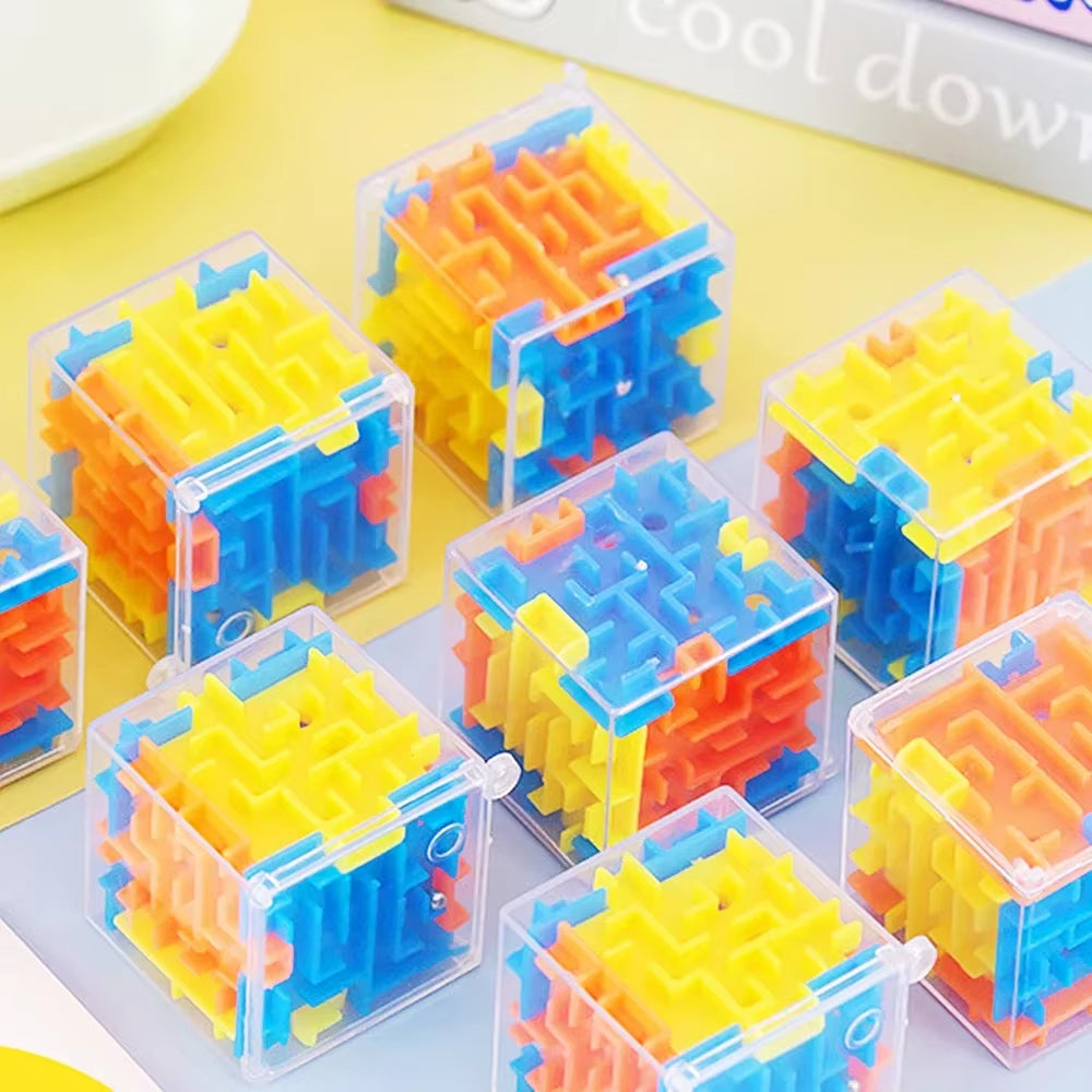 Mini 3D Maze Magic Cube Six-Sided Transparent Puzzle Speed Cube Rolling Ball Cubes Maze Toys for Stress Reliever Toys